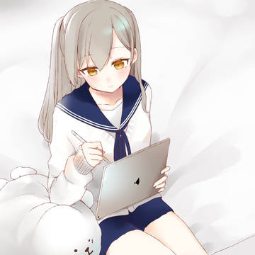 絵を描く女の子