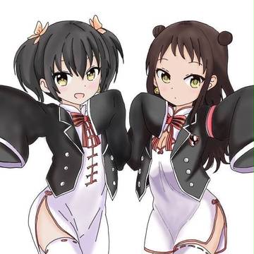 胡蝶＆手李亞