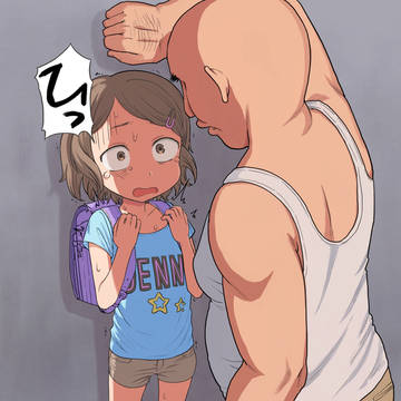 突然年上の男性に壁ドンされて、心臓の鼓動が早くなっている女の子