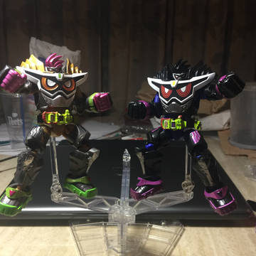 Ex-Aid and Genm Maximum Mighty X