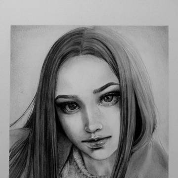女