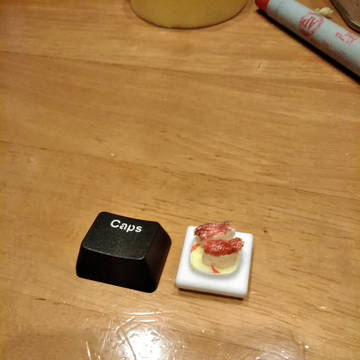 寿司キーキャップ　マグロ