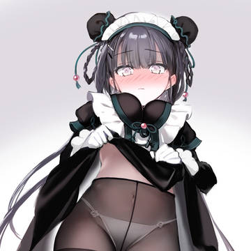 黒ストチャイナメイドさん。