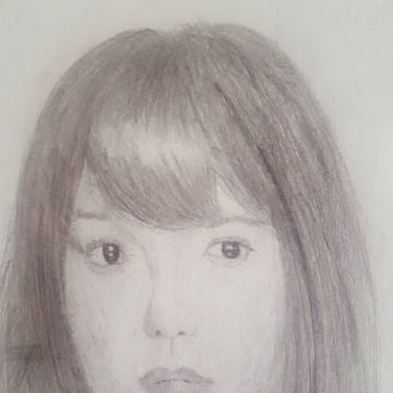 桐谷美玲 模写