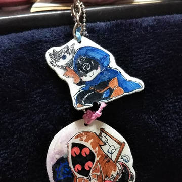 イライとハスター様キーホルダー