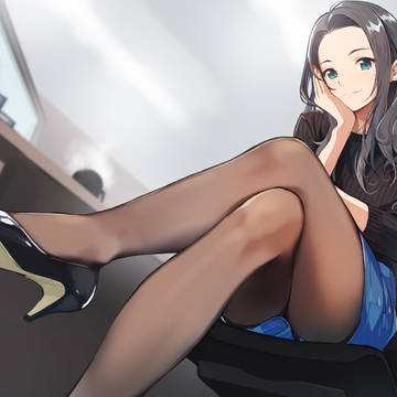 足組みお姉さん