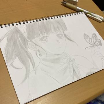 栗花落カナヲ