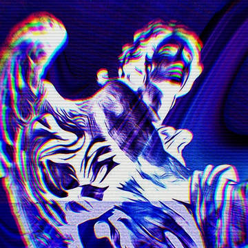 歪む天使像