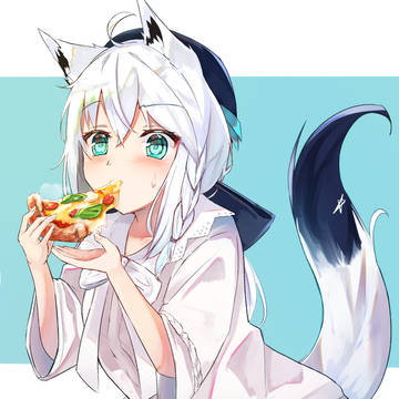 ピザを食べるふぶきちゃん