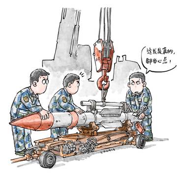R-77空对空导弹搬运中