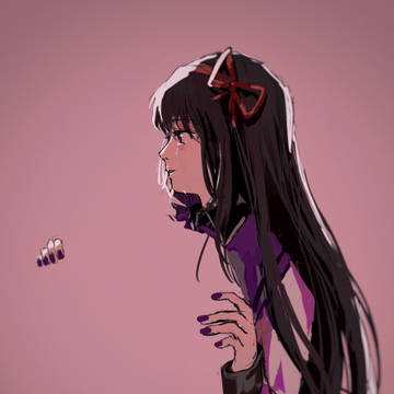 暁美 ほむら