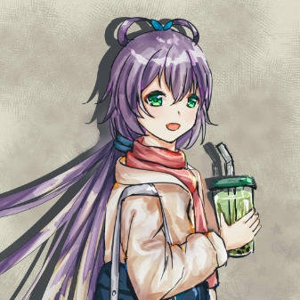 “来,天依请你喝秋天第一杯奶茶哟~”