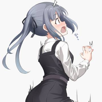 足が痺れて動けない霞ちゃんにいたずらしたい