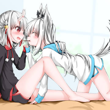 あやめちゃんとフブキちゃんのポッキーチャレンジ!