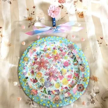 秋桜を浮かべた水皿