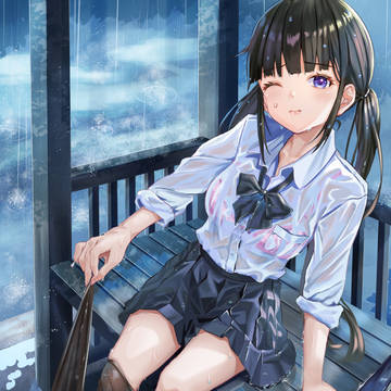 ずぶ濡れ女子