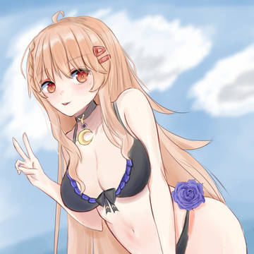 望月ルーナ