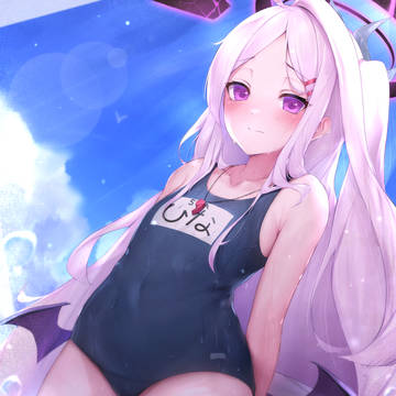 水着ヒナ