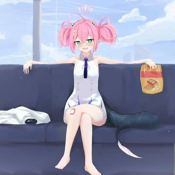 Momoka chillin