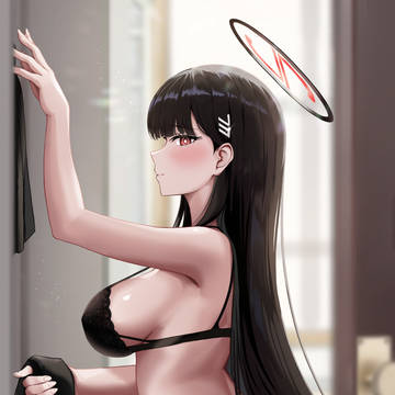 調月リオ