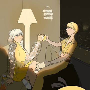 Yellow couple