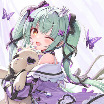 ぶいっ💜