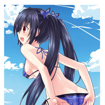 のわちゃん水着後ろから