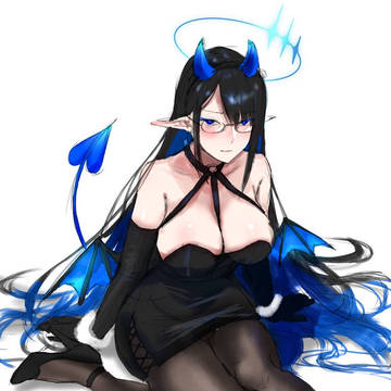悪魔コス七神リン