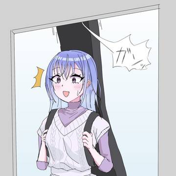 入り口でベースをぶつける鈴木羽那