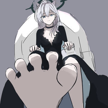 足舐めさせて、、、、、
