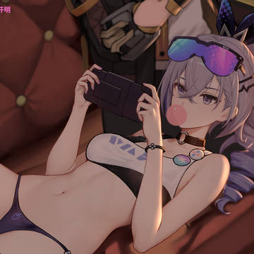 银狼打游戏泳装DLC