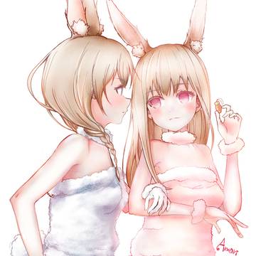 白いうさぎとピンクのうさぎ