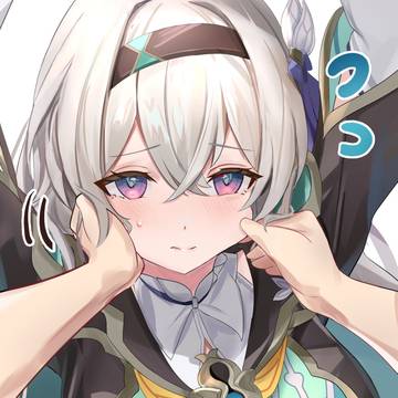 ホタルちゃんのお顔ひたすらフニフニしたい