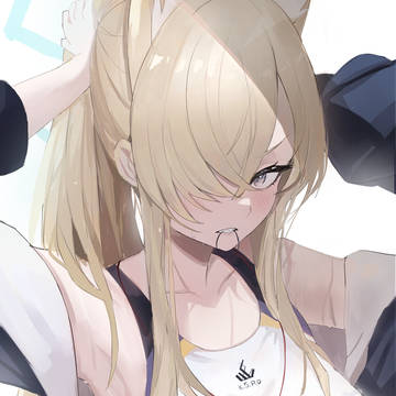 尾刃カンナ