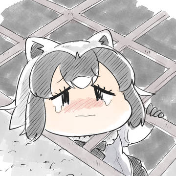 雨水排水溝の格子蓋に頭が挟まったアライさん