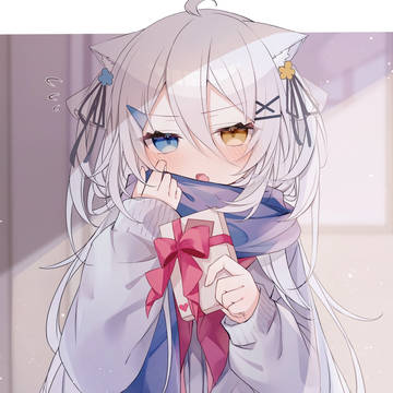 「ほら、は…早く受け取りなさいよ」