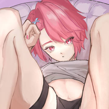 ピンク髪の少年