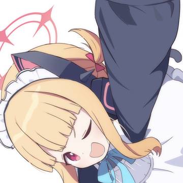 モモイ〜！！