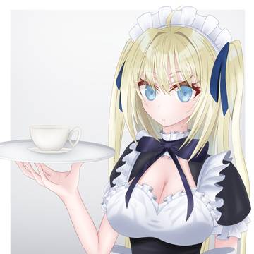 金髪碧眼メイドちゃん