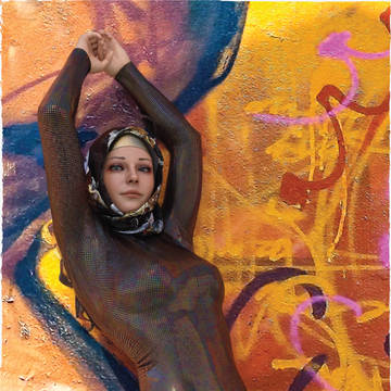 Selin in Bodysuit