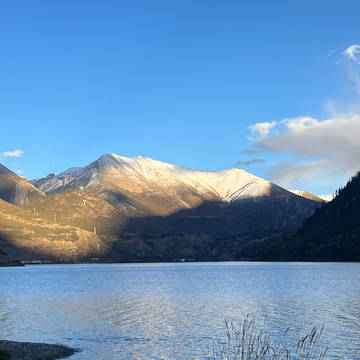 El lago Ranwu, zafiro de Xizang