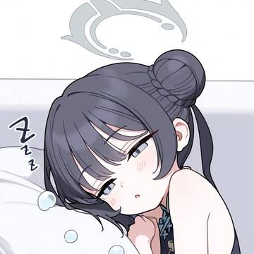 彼女は眠るときとてもかわいいように見えます