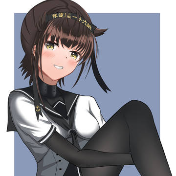 初月