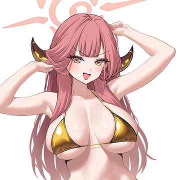 金色ビキニ