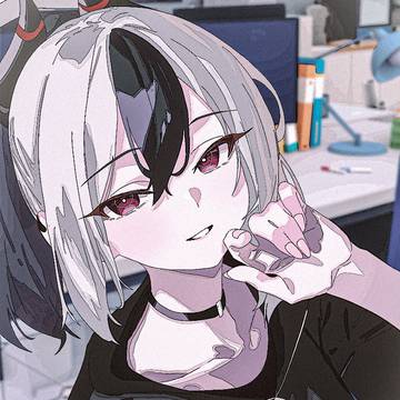 鬼方カヨコ