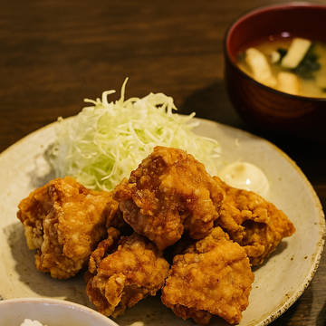 唐揚げ定食