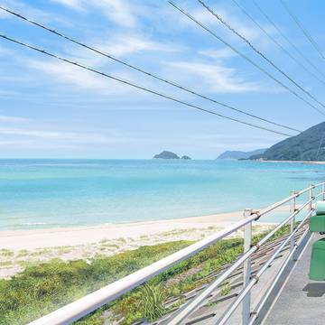 海沿いの道