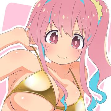 金ビキニかえでちゃん