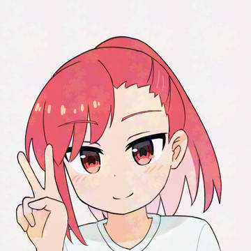 謎Tシャツの瀬戸硝子