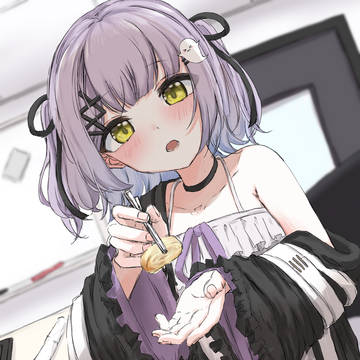 「口開けて?はい、あーん」